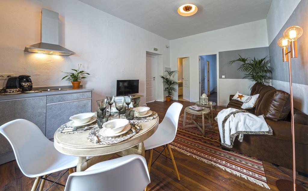 Selecta Apartments Los Venerables Sevilla Rum bild